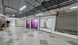 Boon Lay Shopping Centre (D22), Shop House #621610221